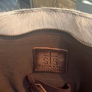 Unique STS Ranchwear  Tote